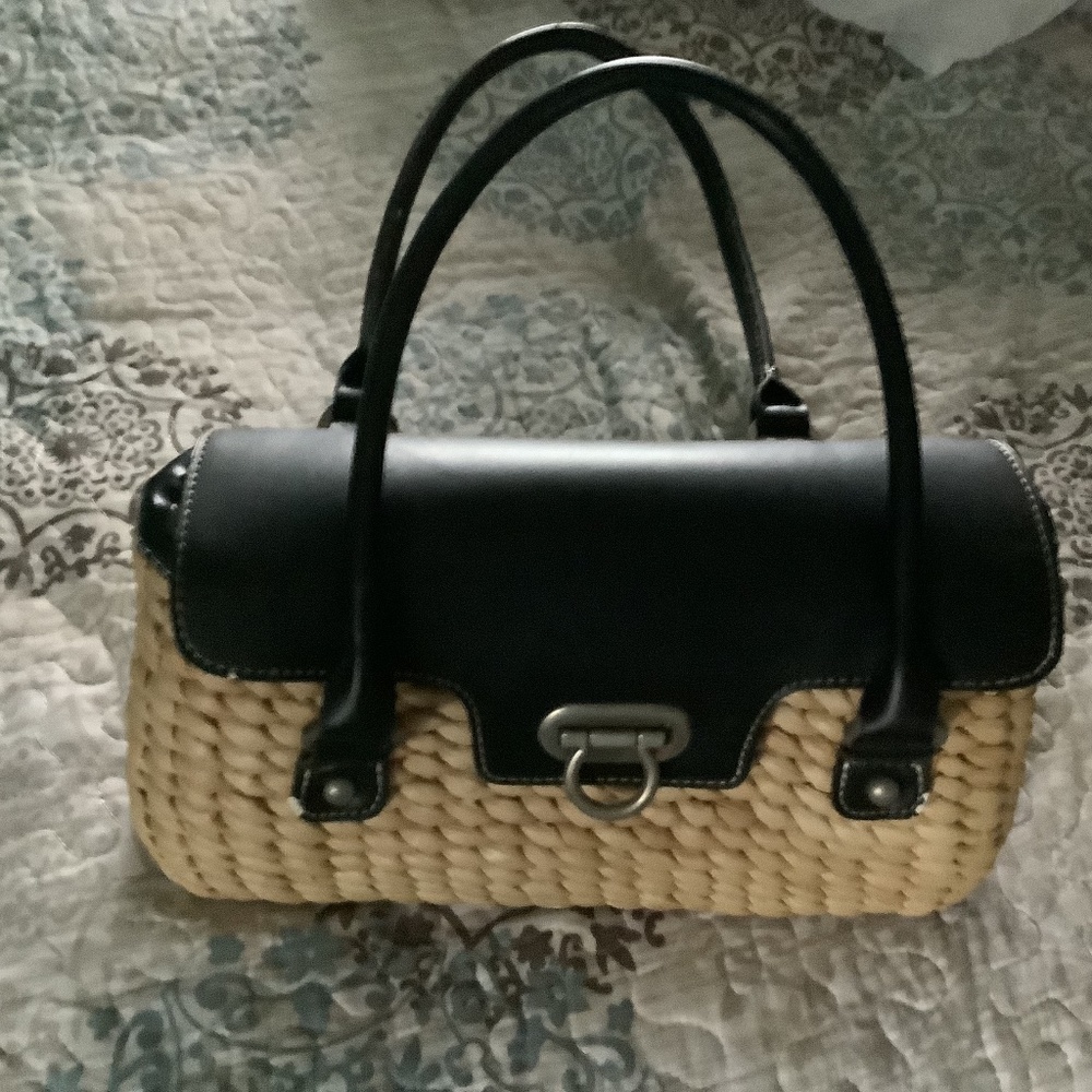 Straw studios bag